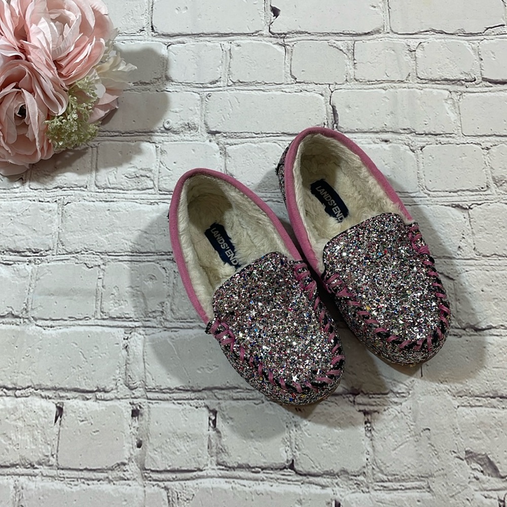 🌸 Lands’ End Sparkly Slippers